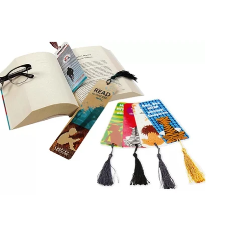 Püsküllü Kitap Ayracı